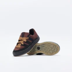 Adidas Originals - Adimatic (Pantone/Core Black/Gum3) -Mode Vêtement Magasin ADIDAS Originals Adimatic Pantone Core Black Gum3 HQ6903 3