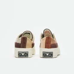 Converse - Chaussure Chuck 70 OX "Beyond Retro" (Tan/Brown/Egret) -Mode Vêtement Magasin Converse Chaussure Chuck 70 OX Beyond Retro Tan Brown Egret 4