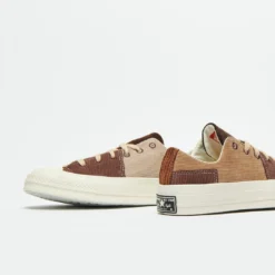 Converse - Chaussure Chuck 70 OX "Beyond Retro" (Tan/Brown/Egret) -Mode Vêtement Magasin Converse Chaussure Chuck 70 OX Beyond Retro Tan Brown Egret 5