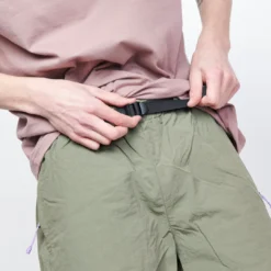 Dime MTL - Classic Small Logo Hoodie (Rice) -Mode Vêtement Magasin Dime MTL Hiking Shorts Pale Olive 5