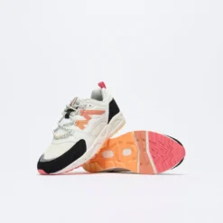 Karhu - Fusion 2.0 (Jet Black/Canyon) -Mode Vêtement Magasin Karhu Fusion 2.0 Jet Black Canyon 3