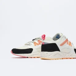 Karhu - Fusion 2.0 (Jet Black/Canyon) -Mode Vêtement Magasin Karhu Fusion 2.0 Jet Black Canyon 5