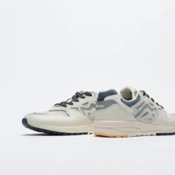 Karhu - Legacy 96 (Lilly White/Transparent) -Mode Vêtement Magasin Karhu Legacy 96 Lilly White Transparent 5