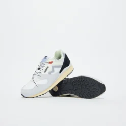 Karhu - Synchron Classic (Dawn Blue/Lily White) -Mode Vêtement Magasin Karhu Synchron Classic Dawn Blue Lily White F802669 3