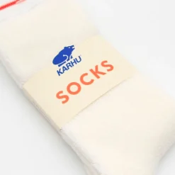 Karhu Logo Socks Lily White / Carnival -Mode Vêtement Magasin Karhu Logo Sock Lily White Fiesta 02