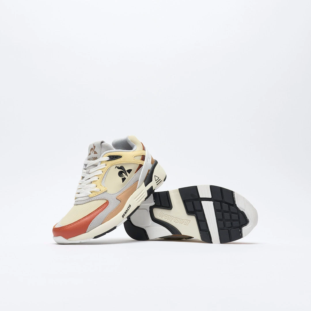 Le Coq Sportif - Dynamic R 1100 X Shoez Gallery (Sunlight) 3 Le Coq Sportif - Dynamic R 1100 X Shoez Gallery (Sunlight) – Image 3