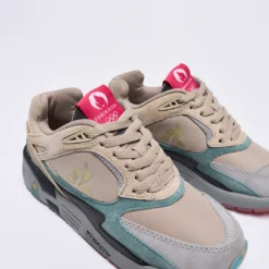 Le Coq Sportif - LCS R1100 P24 CONCORDE MIDI (Oxford Tan/Mineral Blue) -Mode Vêtement Magasin Le Coq Sportif LCS R1100 P24 CONCORDE MIDI Oxford Tan Mineral Blue 8