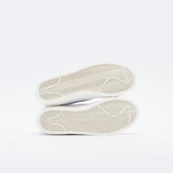 Nike - Blazer Mid 77 Essential (White/Metallic Silver) -Mode Vêtement Magasin Nike Blazer Mid 77 Essential White Metallic Silver 6