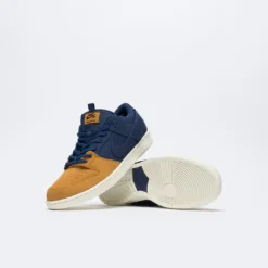 Nike SB - Dunk Low Pro Premium (Midnight Navy/Desert Orchre) -Mode Vêtement Magasin Nike SB Dunk Low Pro Premium Midnight Navy Desert Orchre 3