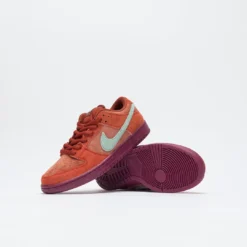 Nike SB - Dunk Low Pro Premium "Mystic Red" -Mode Vêtement Magasin Nike SB Dunk Low Pro Premium Mystic Red 3