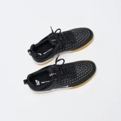 Nike SB-Zoom Nyjah 3 (Black/White-Black-Gum) -Mode Vêtement Magasin Nike SB Zoom Nyjah 3 Black White Black Gum DV7896 001 7