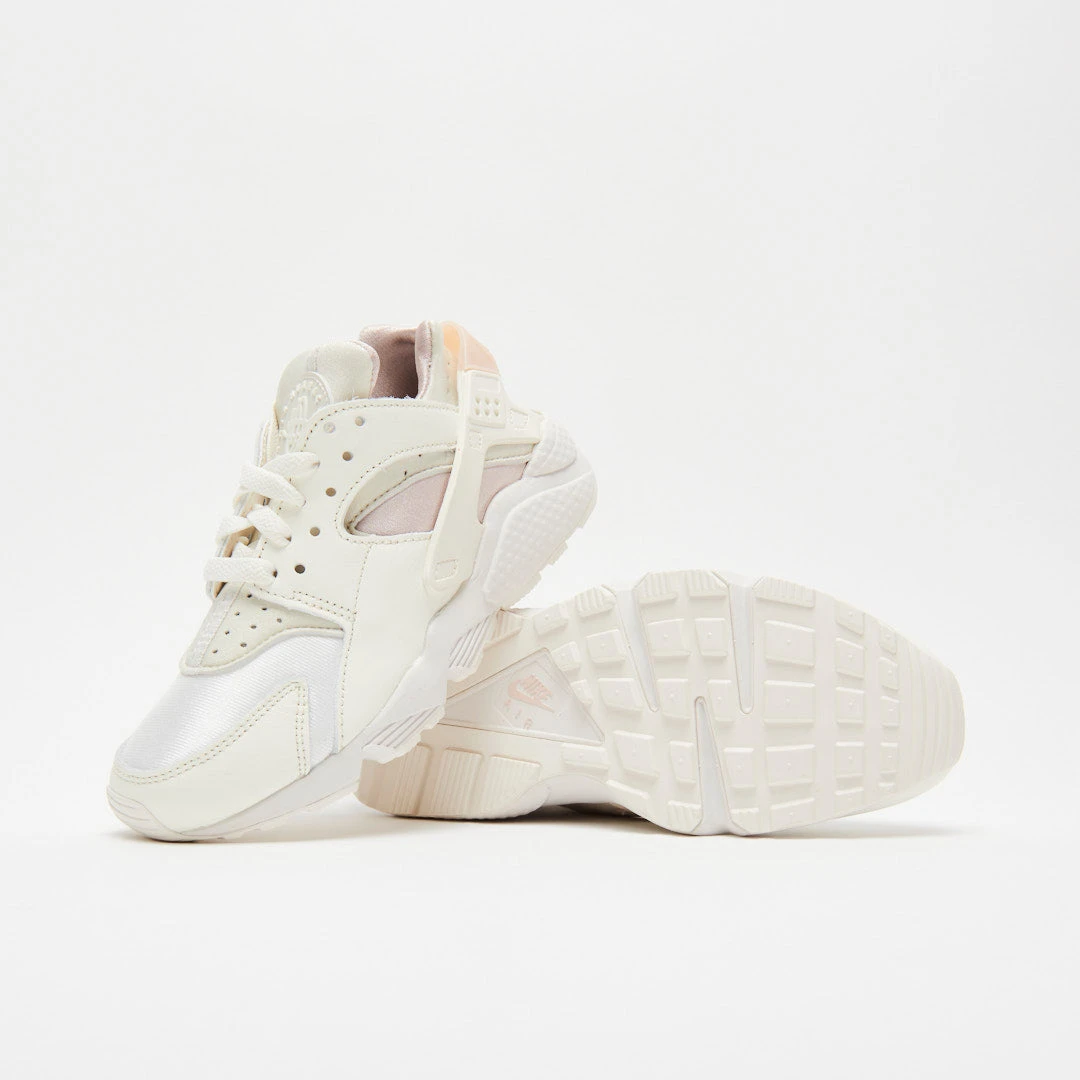 Nike Wmns Air Huarache Premium 3 Nike Wmns Air Huarache Premium – Image 3