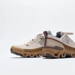 On - Men Cloudwander Waterproof (Pearl/Root) -Mode Vêtement Magasin ON Men Cloudwander Waterproof Pearl Root 5