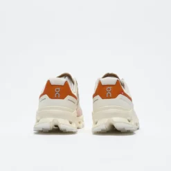 ON - Women Cloudvista (Ivory/Bronze) -Mode Vêtement Magasin ON Women Cloudvista Ivory Bronze 4