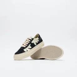 Stepney Workers Club - Dllowship (CUP) Shroom Hands (Black/White) -Mode Vêtement Magasin Stepney Workers Club Dellow Cup Shroom Hands Black White 3