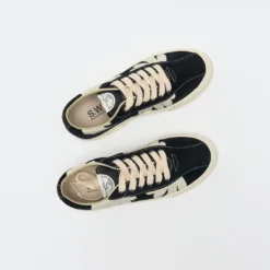 Stepney Workers Club - Dllowship (CUP) Shroom Hands (Black/White) -Mode Vêtement Magasin Stepney Workers Club Dellow Cup Shroom Hands Black White 7