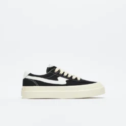 Stepney Workers Club - Dellow S-Strike Canvas (Black/White)