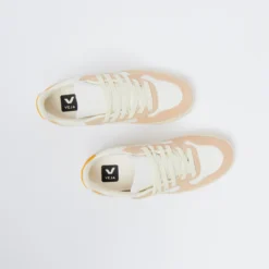 Veja SEE - V -10 Chromefree Leather (White/Sahra/Gold) -Mode Vêtement Magasin Veja V 10 Chromefree Leather White Sahra Ouro 7