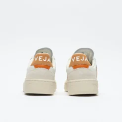 Veja-V-90 Women's Leather (Extra-White/Umber) 10 Veja-V-90 Women's Leather (Extra-White/Umber) -Mode Vêtement Magasin Veja V 90 Women sLeather Extra White Umber 5